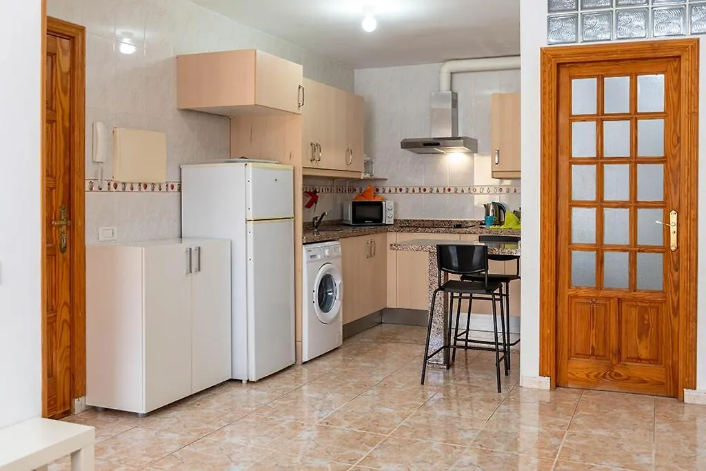 Los Cristianos Beach Apartment